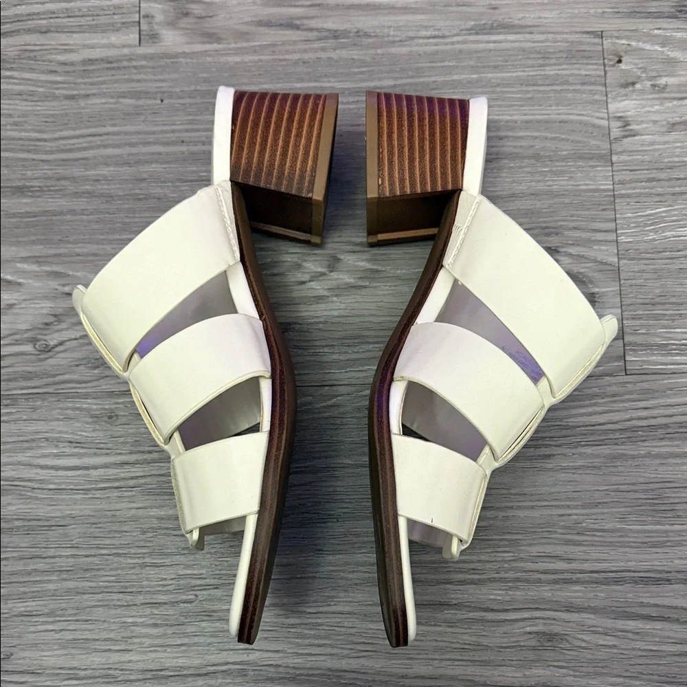 Calvin Klein Audrey White Slip On Block Heel Mule Sandals Size 7